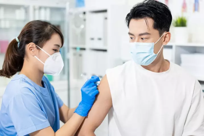 THINK YOU KNOW EVERYTHING ABOUT THE FLU? THINK AGAIN