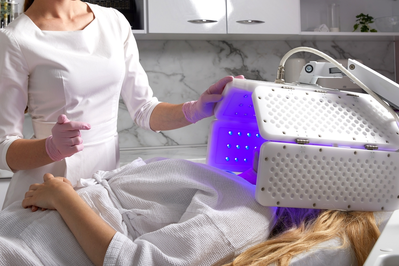 woman receiving photodynamic therapy