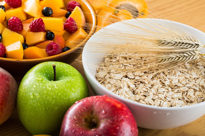 fruits and grains high in fiber